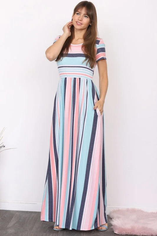 Short Sleeve Stripe Maxi Dress Elegant Maxi Dress with Slit